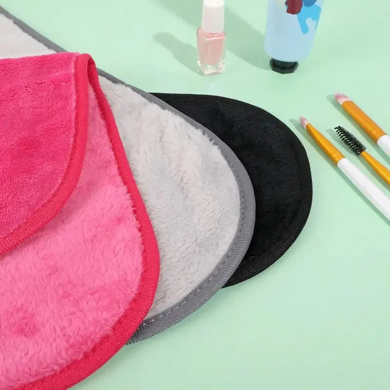 1PCS Soft Microfiber Makeup Remover Towel Plush Puff Cleansing Cloth Pads Cosmetic Tools Beauty Essentials Face Cleaner